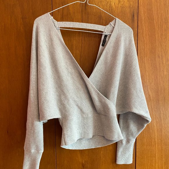 Dynamite Crossover Sweater - Picture 1 of 3